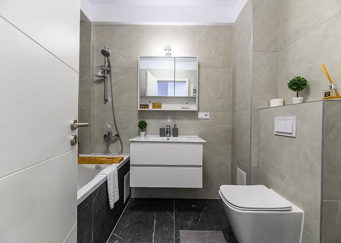 Urban Altitude W Panoramic Skyline Vistas